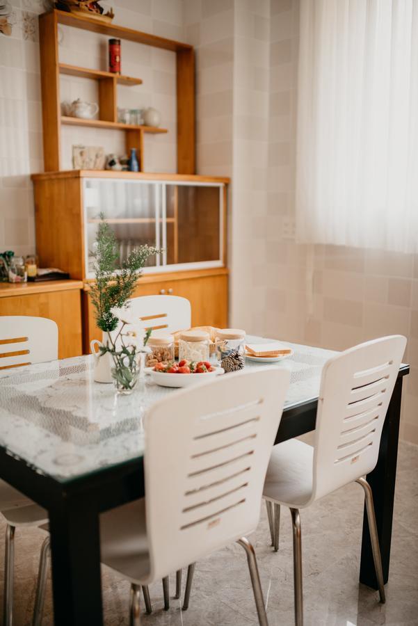 Lan Anh Fluffy Bed & Breakfast ดาลัด ภายนอก รูปภาพ
